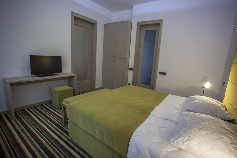 Hotel Villa Melody Sarajevo Exterior photo
